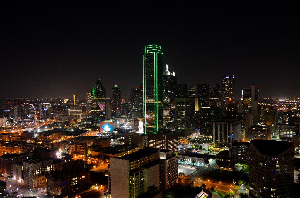 Sweet Stuff Happening in Dallas Tonight&nbsp;7/11